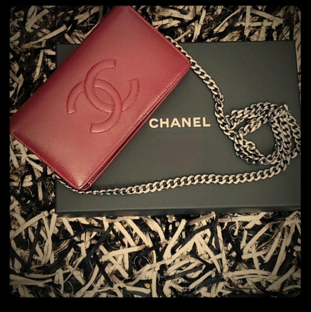 Chanel Classic Yen Wallet